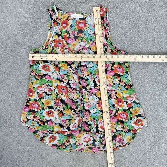Ambiance Apparel Sheer Chiffon Floral Button Front Tank Top Small - Picture 9 of 10